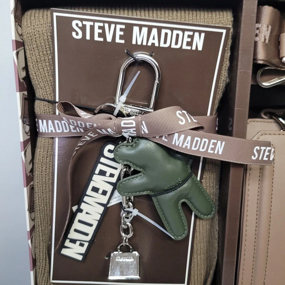 Steve Madden steve madden